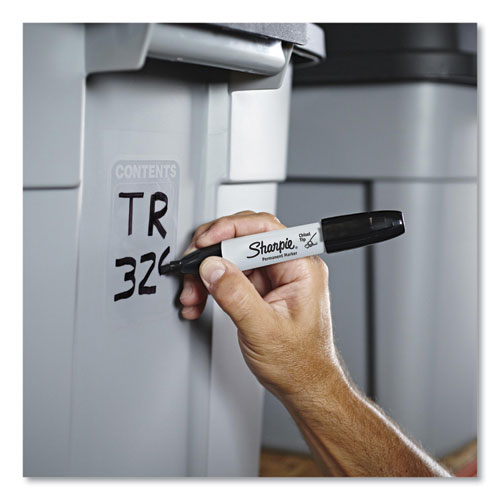 Chisel Tip Permanent Marker, Medium Chisel Tip, Black, Dozen.